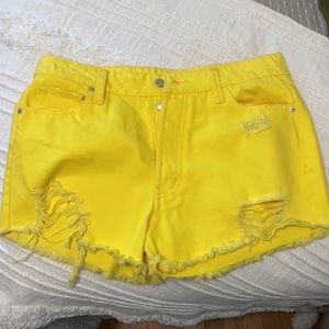 NWT yellow distressed jean shorts